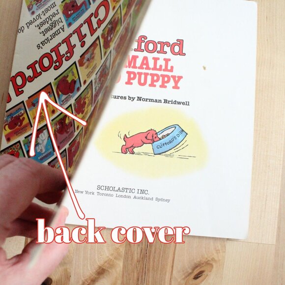 Rare Find! Vintage  MISPRINT Clifford the Small Red Puppy Paperback Book 1972 - Picture 3 of 4